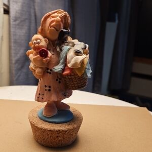 Charming Figurine with Basket - Multicolor